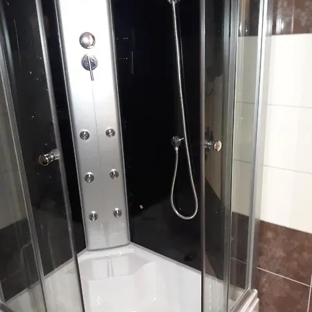 Hedonic Апартаменты