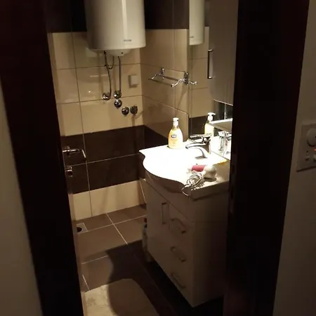 Hedonic Врнячка-Баня